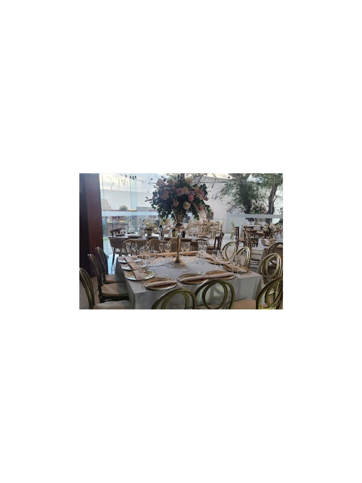 Salón Lucernario | Fiestas y Reuniones Familiares en Aguascalientes