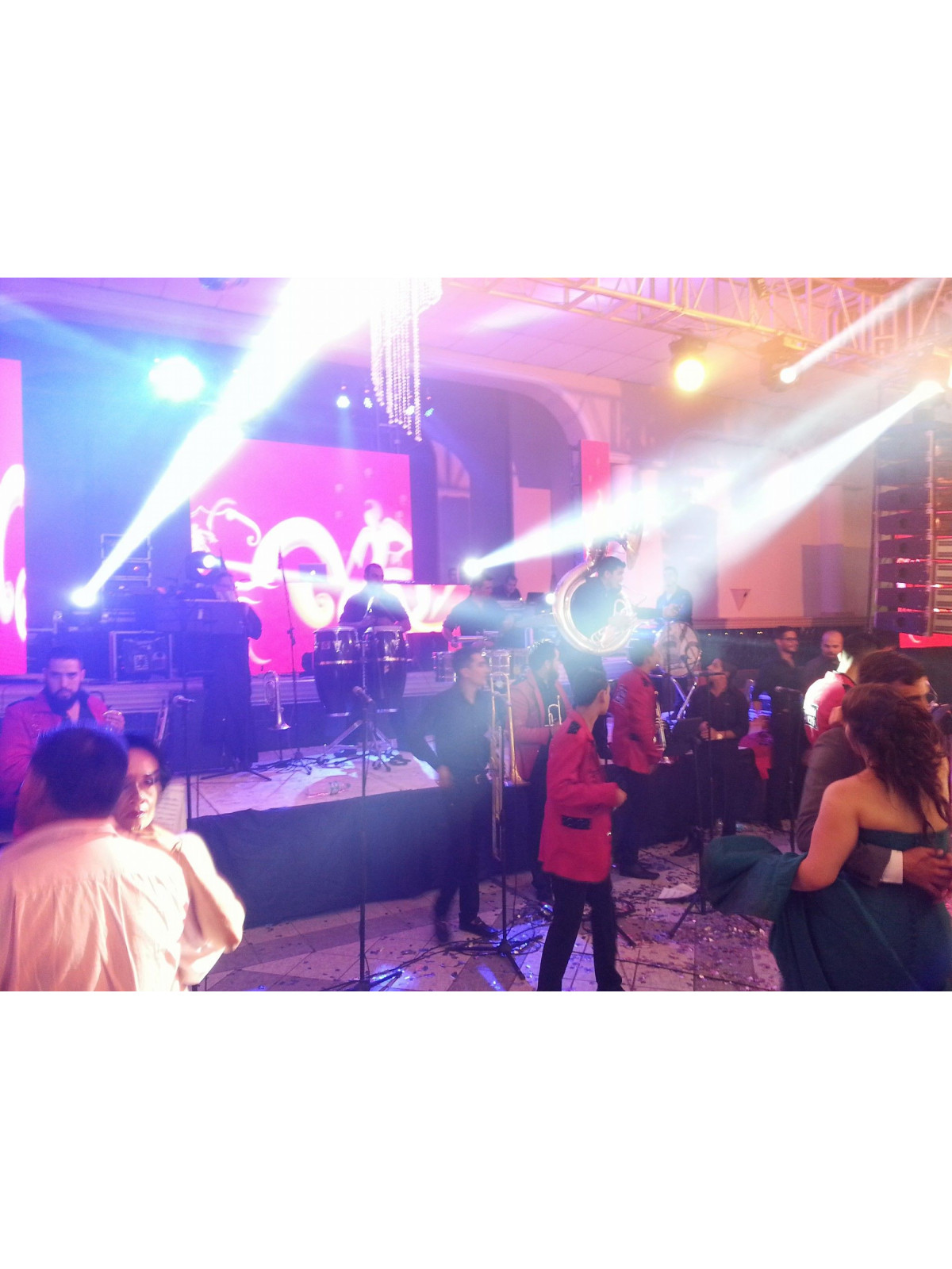 Banda Tierra Alteña | Banda sinaloense para fiestas en Aguascalientes